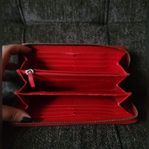 Coach Matching Set, Signature Khaki Tote And Wallet - Picture 15 of 16